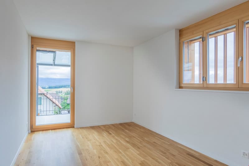 Appartamento mansardato soleggiato con galleria ***vista lontana*** (7)
