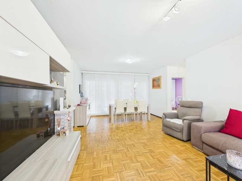 Apartment on the first floor, 4.5 rooms (1)