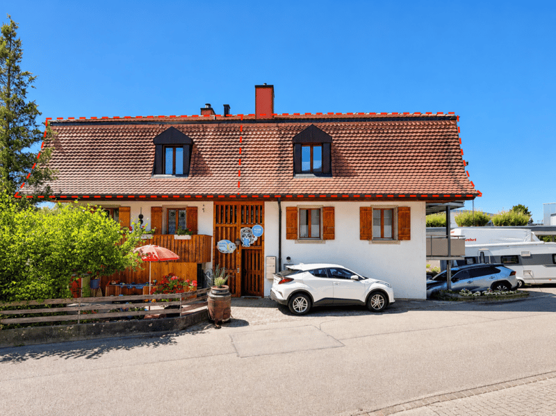 Grosszügige 2.5 ZI Galerie-WHG im Herzen von Aarberg (3)