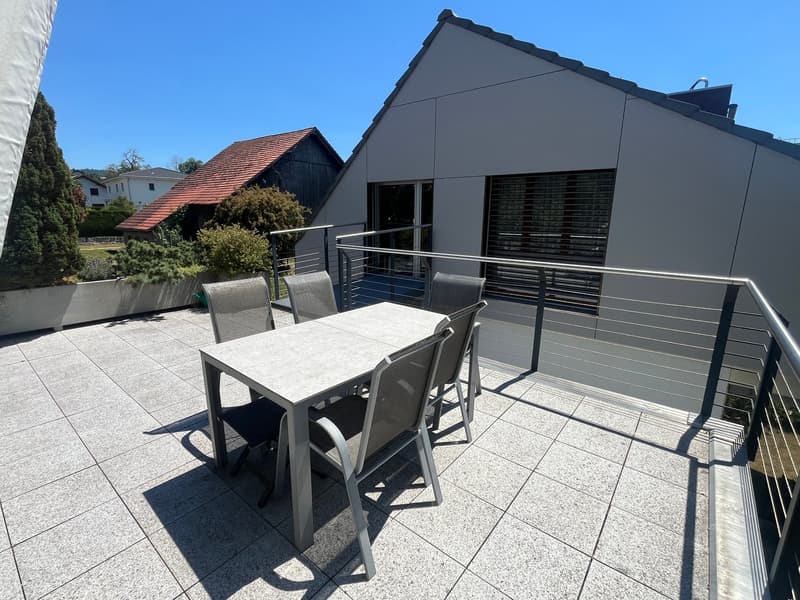 Detached house (one-sided) in a quiet location with a charming garden. (20)