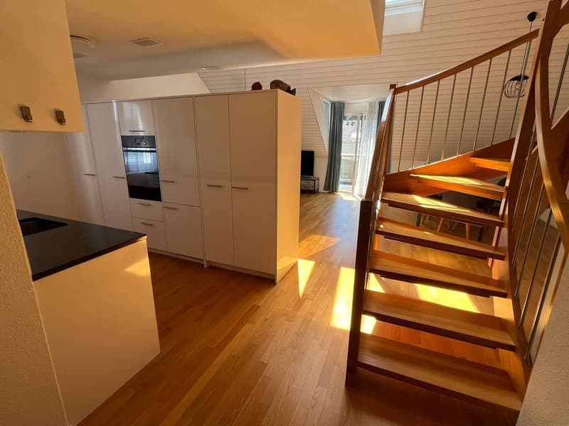 4.5-Zimmer-Maisonette-Wohnung mit viel Charme und grossem Balkon. (7)