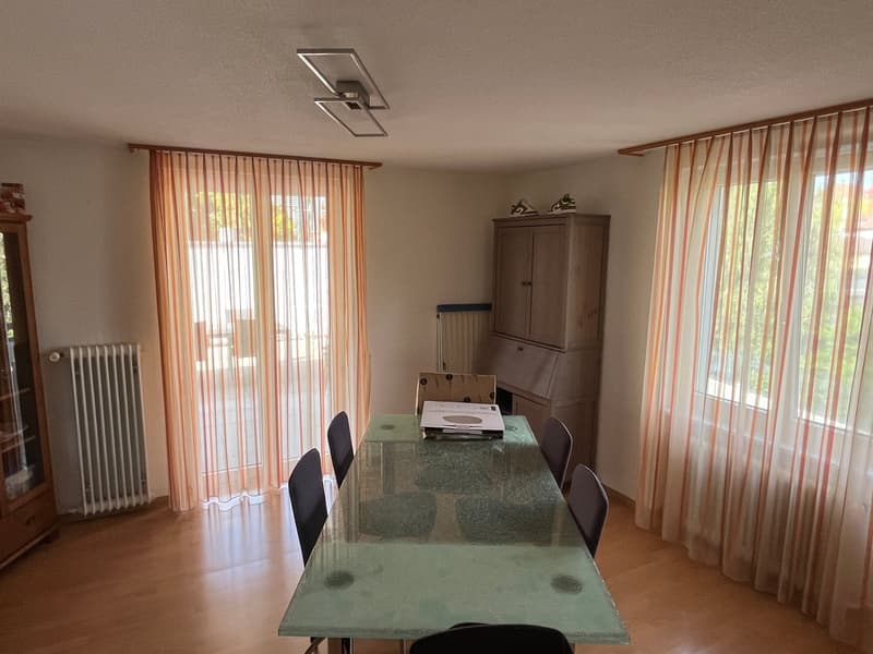 Casa multifamiliare con 4 appartamenti in una posizione incantevole direttamente sul fiume Aare. (14)