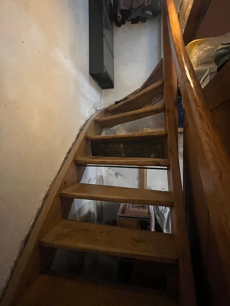 Charmantes Einfamilienhaus mit Garage, Wintergarten, Fonduestübli und Schopf an ruhiger Lage. (22)