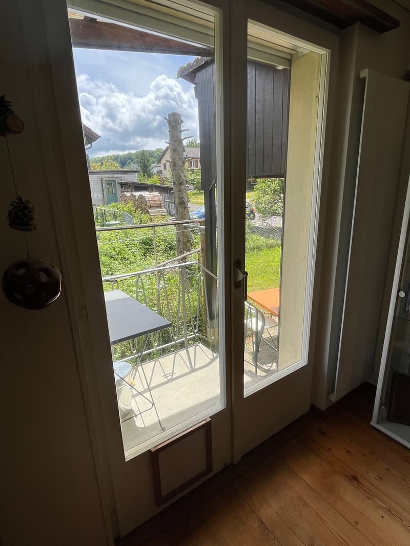 Einfamilienhaus an ruhiger Lage mit optimalem ÖV-Anschluss. (10)