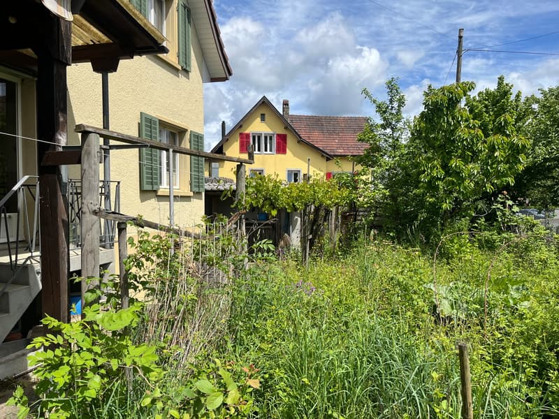 Einfamilienhaus an ruhiger Lage mit optimalem ÖV-Anschluss. (32)