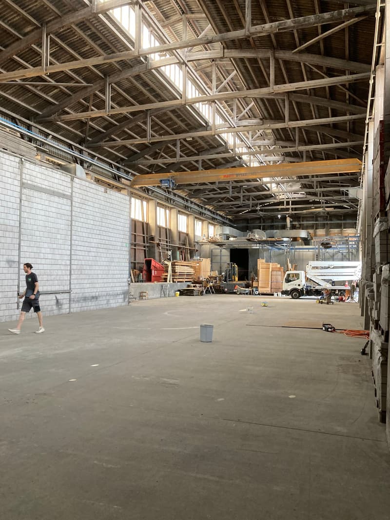 Spazi di stoccaggio, uffici e produzione funzionali in Scheibenstrasse 63, Thun (1)