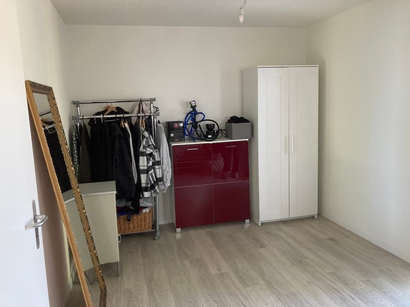 Charmante 3.5-Zimmer-Wohnung im Herzen von Konolfingen (7)