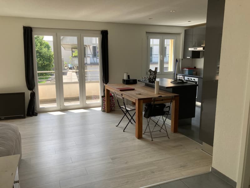 Charmante 3.5-Zimmer-Wohnung im Herzen von Konolfingen (2)