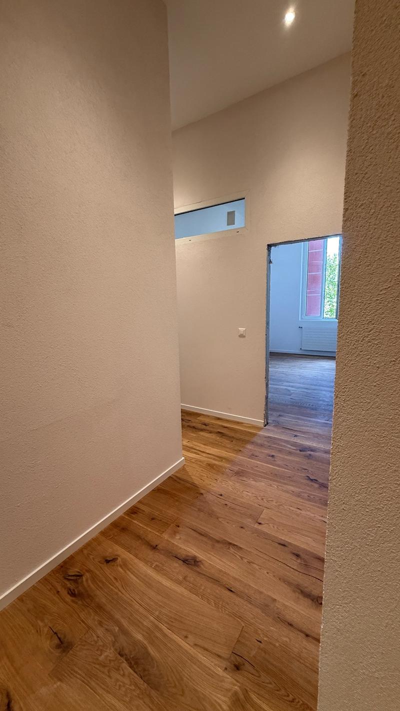 Erstbezug nach Komplettumbau – Moderne 3.5 Duplex-Wohnung mit Charme in Grafenried (11)