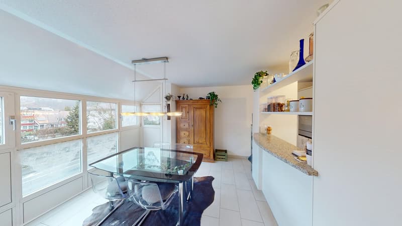 Stilvolle 5.5-Zimmer-Maisonette mit Charakter (4)