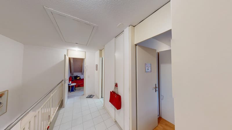 Stilvolle 5.5-Zimmer-Maisonette mit Charakter (15)