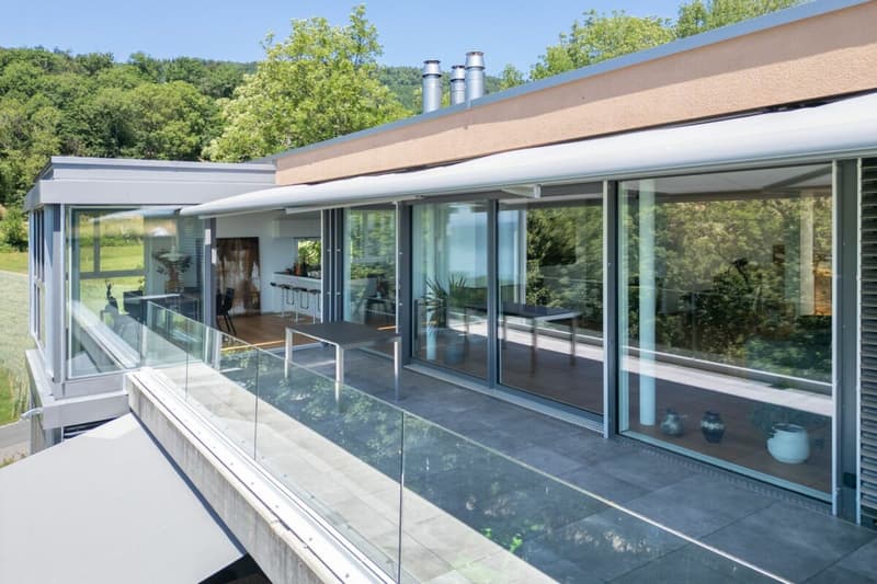 Appartement attique exclusif dans un excellent emplacement avec vue imprenable sur les montagnes et le lac (12)