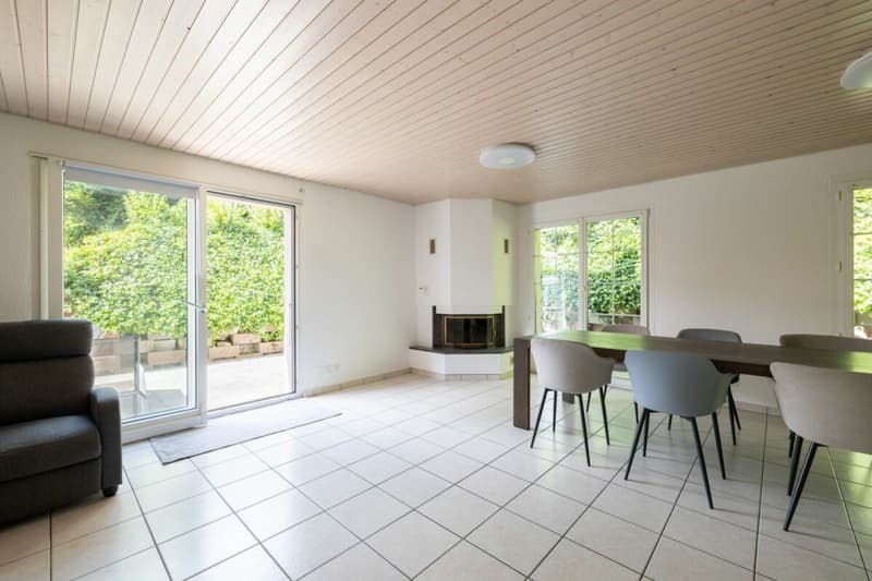 6.5 Room Single-Family House with Large Space Offer in Plasselb (2)