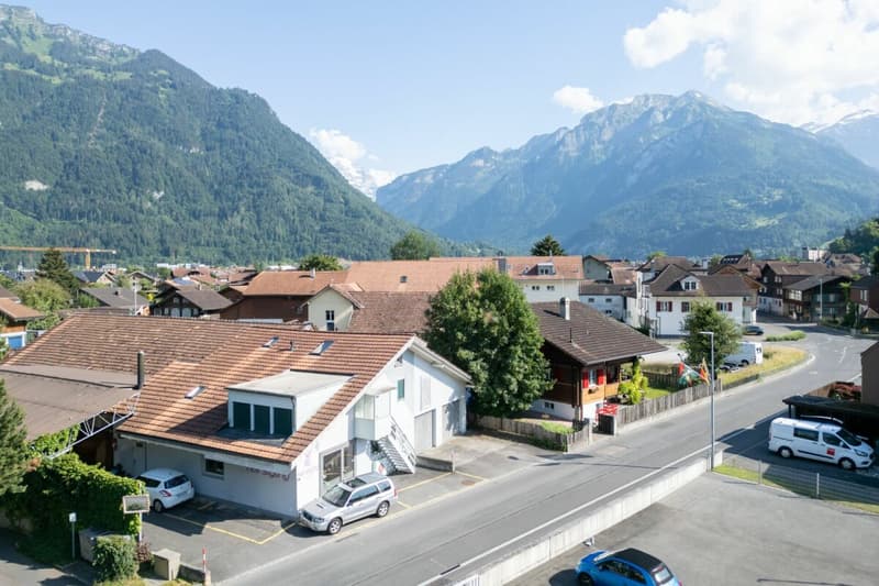 Location ou usage personnel : propriété résidentielle et commerciale à Matten près d'Interlaken (11)