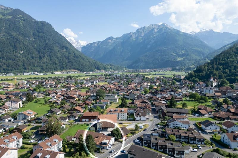 Location ou usage personnel : propriété résidentielle et commerciale à Matten près d'Interlaken (8)