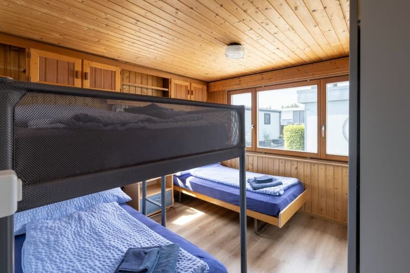 Schönes 3.5-Zimmer-Bungalow an ruhiger Lage im Caravaning Gletterens (8)