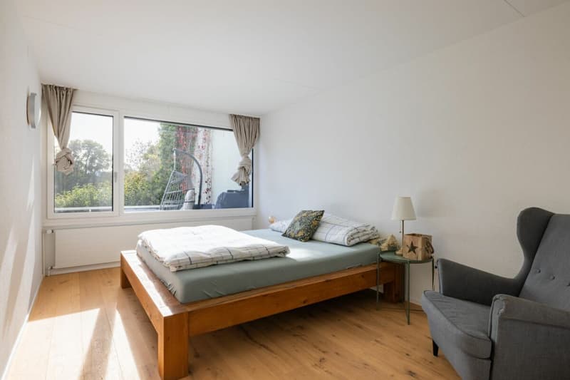 4.5 Zimmer Eck-Terrassenhaus in Bolligen (9)