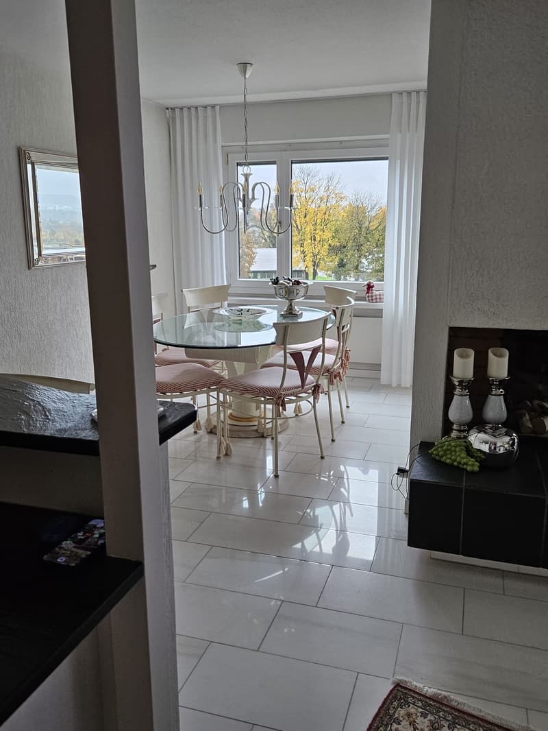 Schönste Aussicht über Winkel - 4.5-Zimmer-Wohnung zu verkaufen (6)