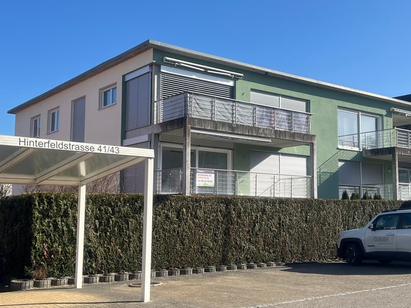 Grosszügiger Wohnkomfort in Laufen (7)