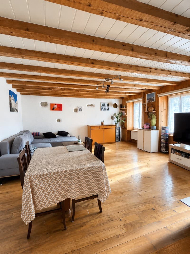 Charmante maison jumelée de 6,5 pièces avec vue sur les montagnes (7)