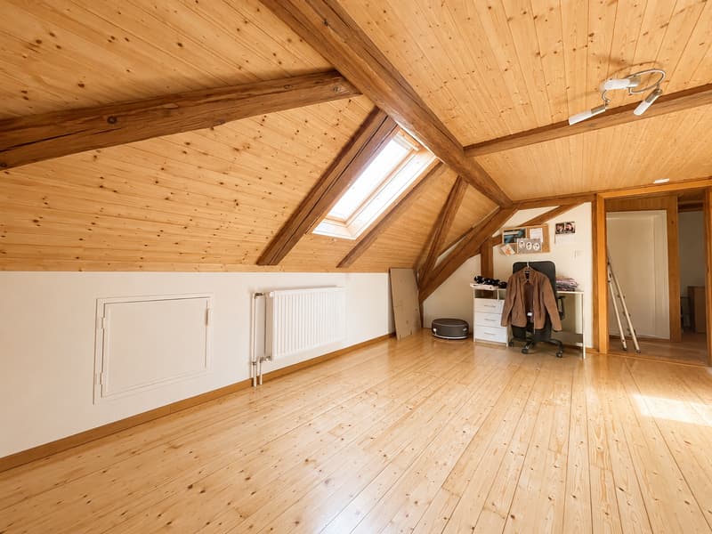 Charmante maison jumelée de 6,5 pièces avec vue sur les montagnes (10)