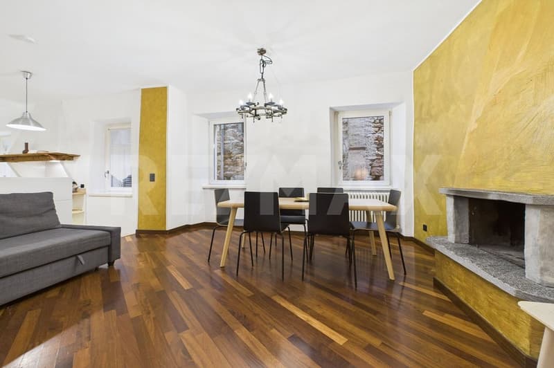 Exklusive 4½-Zimmer-Maisonette in direkter Nähe zum Luganersee (2)