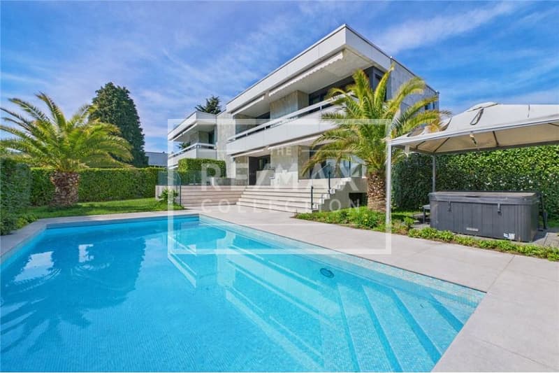 Exklusive Designvilla mit Pool und privatem Garten (1)