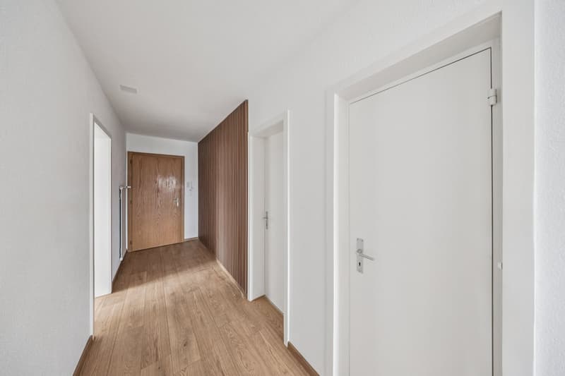 Totalsanierte, helle 5.5-Zimmer-Wohnung in Sumiswald (4)