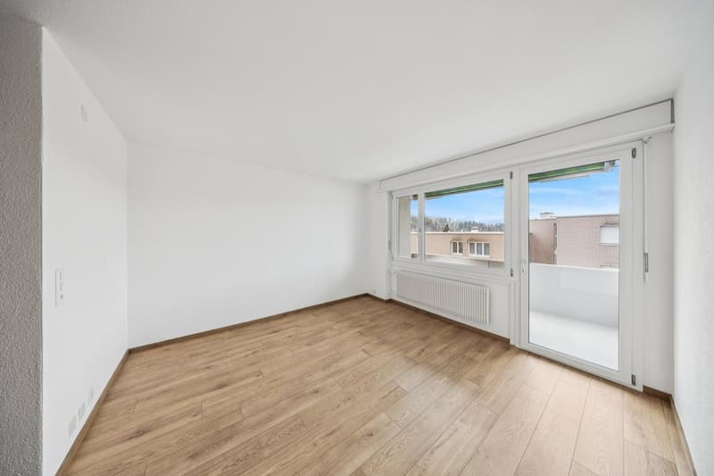 Totalsanierte, helle 5.5-Zimmer-Wohnung in Sumiswald (3)
