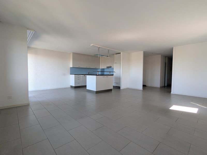 4.5-Zimmerwohnung mit traumhafter Aussicht in Ortschwaben (2)