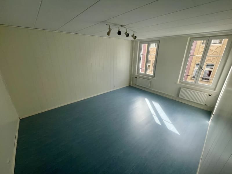 Appartement de 2.5 pièces au centre ville (5)