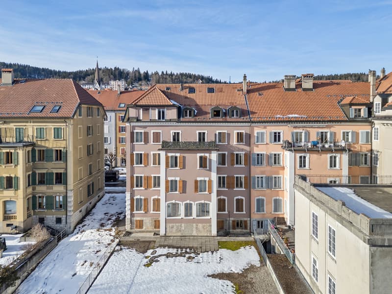 Spacious duplex apartment with possibility of expansion (1)
