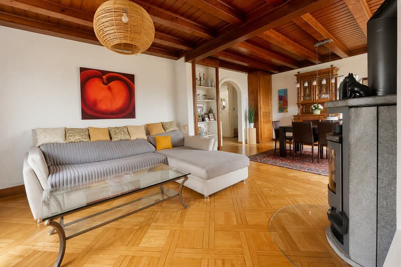 Maison de charme de 9,5 pièces avec vue sur le lac et les Alpes (4)