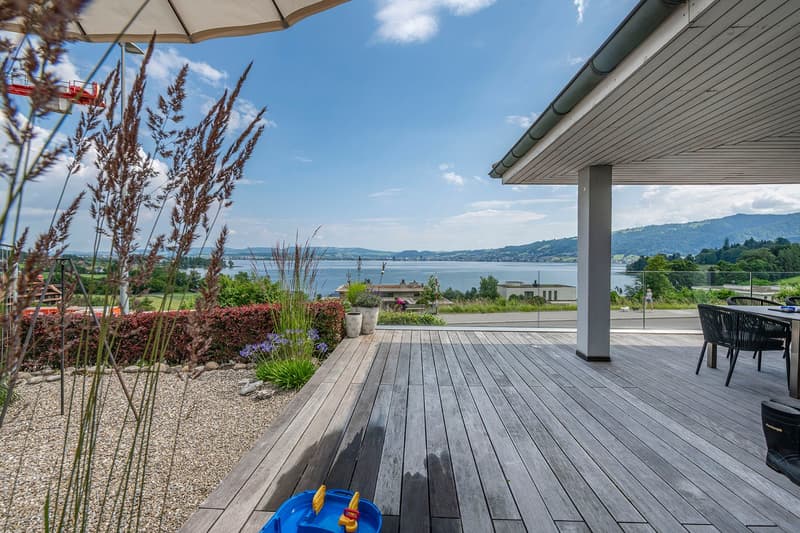 Charming single-family house with lake view in Buonas, Zug – 6.5 rooms (1)
