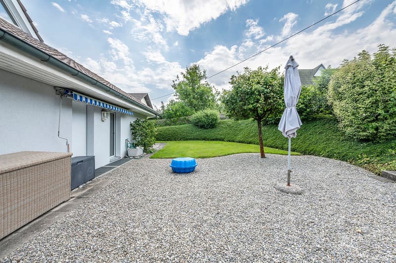 Charming single-family house with lake view in Buonas, Zug – 6.5 rooms (16)