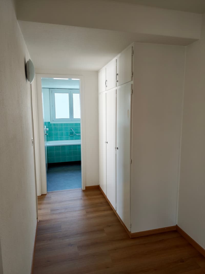 Charmante 3.5-Zimmer-Wohnung mit Balkon in Baar – ab sofort verfügbar (9)