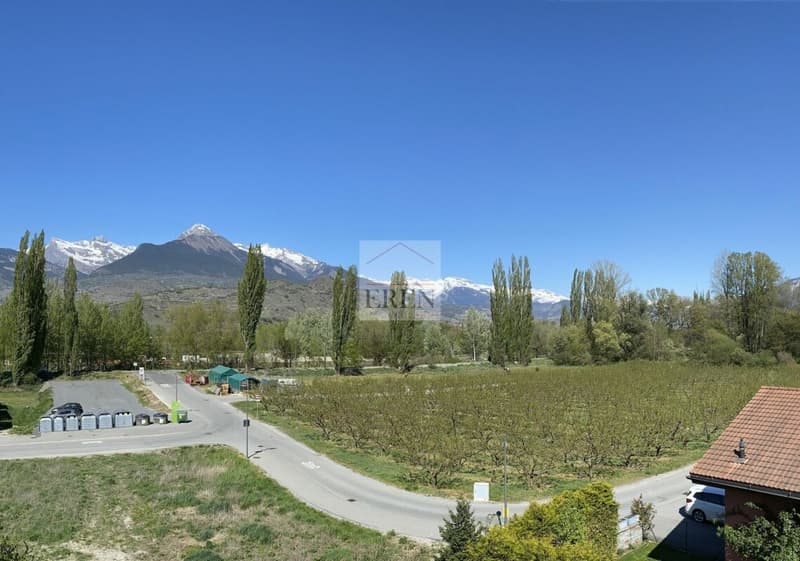 Attique 2,5 pièces neuf à vendre à Aproz (Sion)