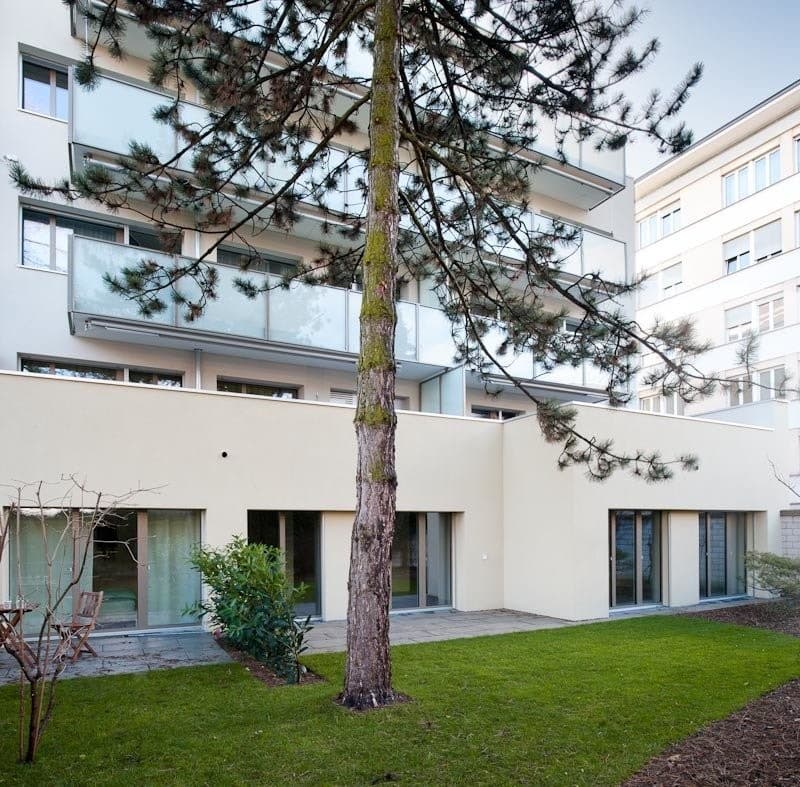 Ufficio moderno a Gellert con posto a sedere (2)