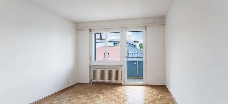 Appartamento meraviglioso con piano interessante in zona tranquilla a Pratteln (4)