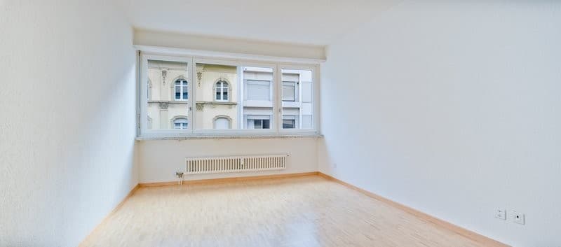 Appartement moderne dans un emplacement central. (4)