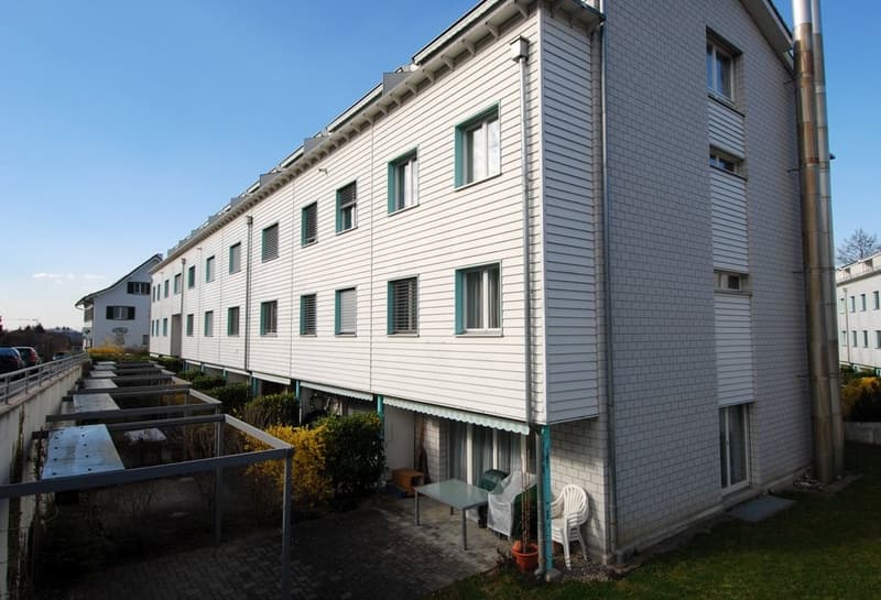 Appartamento a due piani di 4,5 locali con stufa svedese (1)