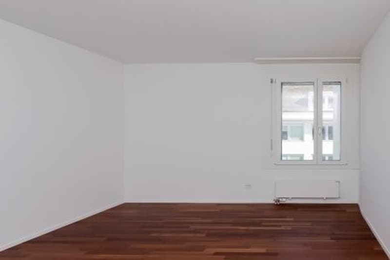 With dishwasher, balcony, elevator, and much more (5)
