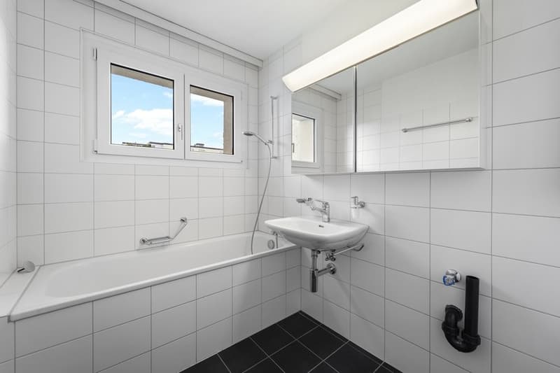 05_3ZWG_-_4OG_links_-_Loowiesenstrasse_27_8106_Adlikon_bei_Regensdorf.jpg