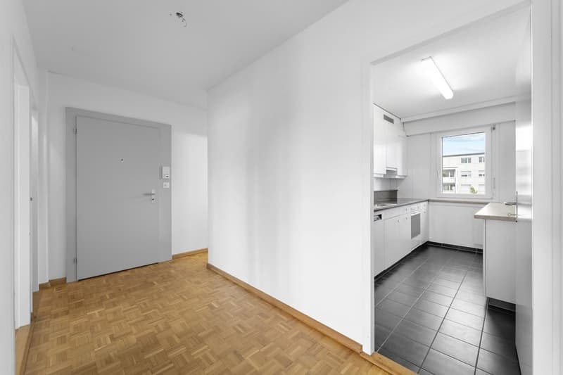 12_3ZWG_-_4OG_links_-_Loowiesenstrasse_27_8106_Adlikon_bei_Regensdorf.jpg