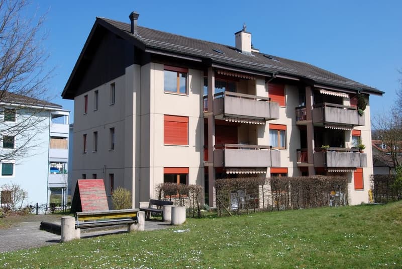 mit Garten, geschlossener Küche, Geschirrspüler und vieles Mehr (1)