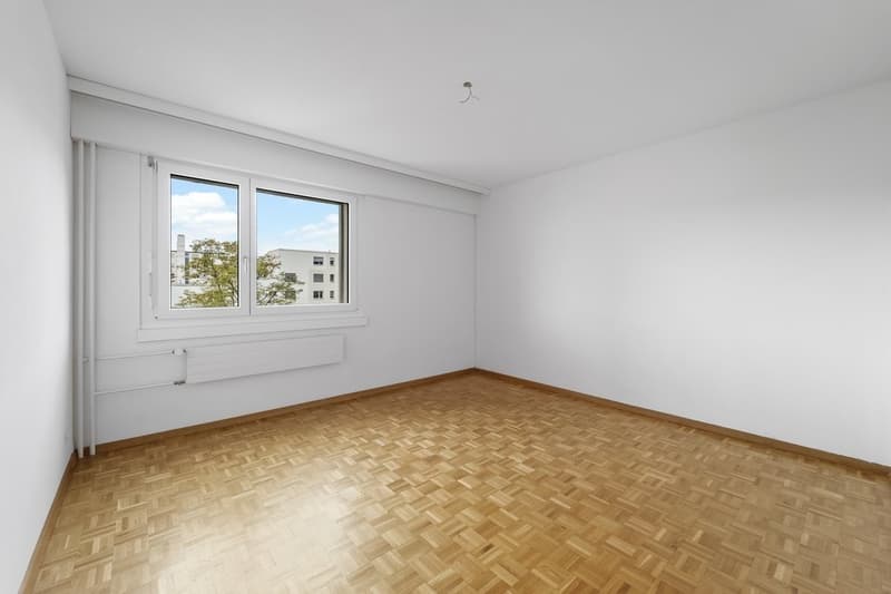 06_3ZWG_-_4OG_links_-_Loowiesenstrasse_27_8106_Adlikon_bei_Regensdorf.jpg