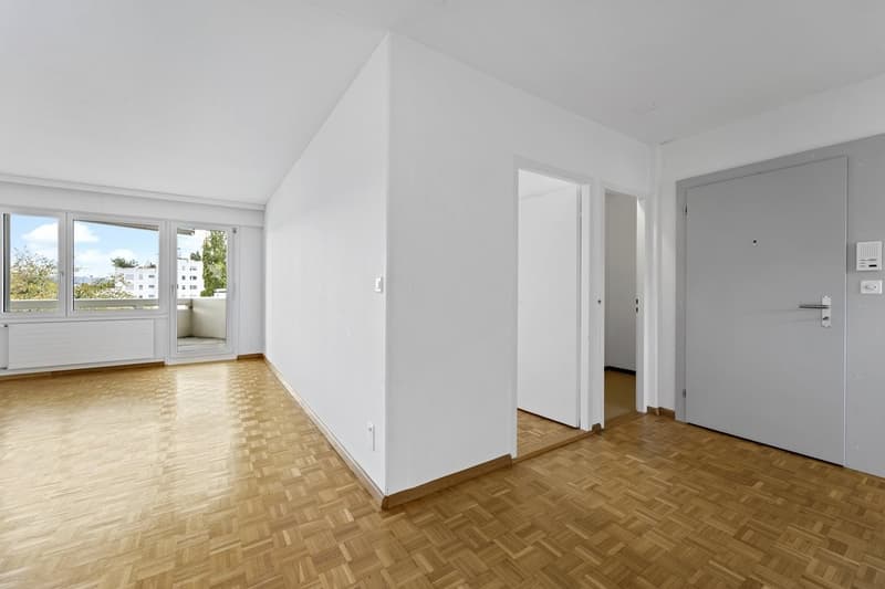 01_3ZWG_-_4OG_links_-_Loowiesenstrasse_27_8106_Adlikon_bei_Regensdorf.jpg