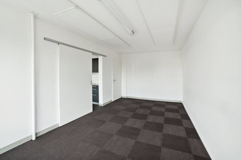 Surface commerciale en open-space quartier Chailly (5)
