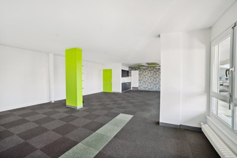 Surface commerciale en open-space quartier Chailly (8)