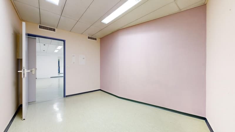 6550020001-2-Rue-De-La-Gare-15A-1110-Morges-10292024_152923.jpg